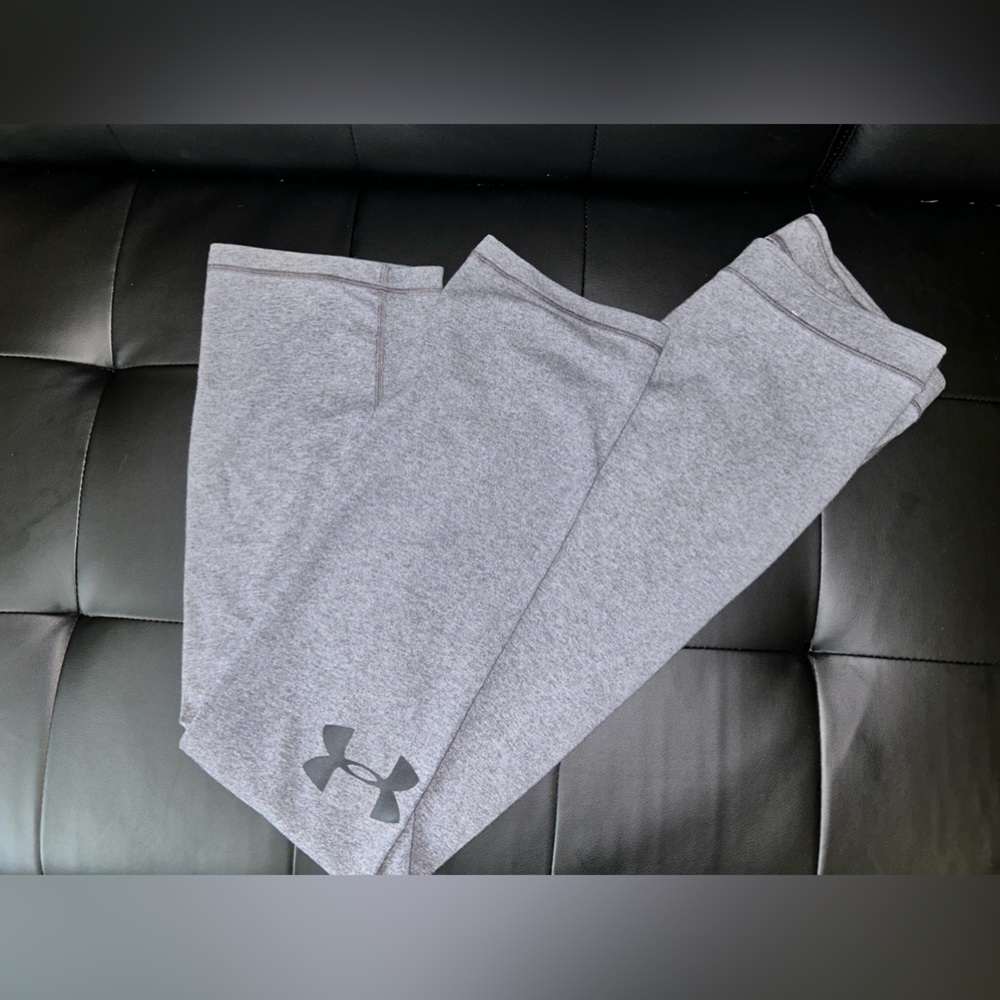 Under Armor Flare Leggings - Picture 1 of 4
